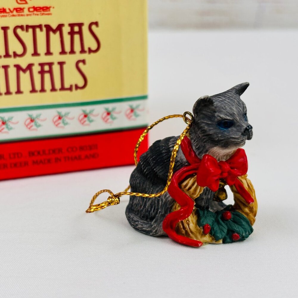 Silver Deer Tom Rubel Christmas Animals Gray Cat with Wreath Ornament